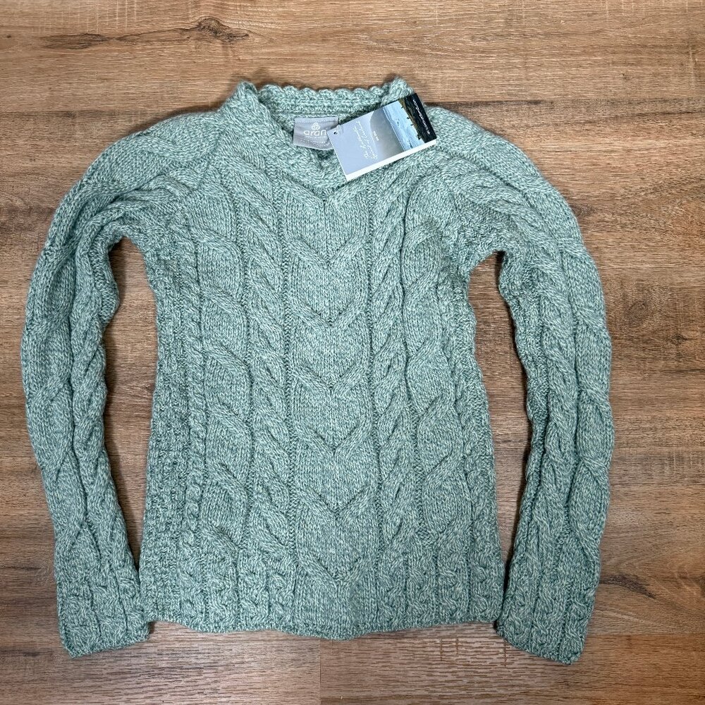 NWT Aran Woolen Mills Merino Wool Sweater Cable Knit Fisherman Irish S